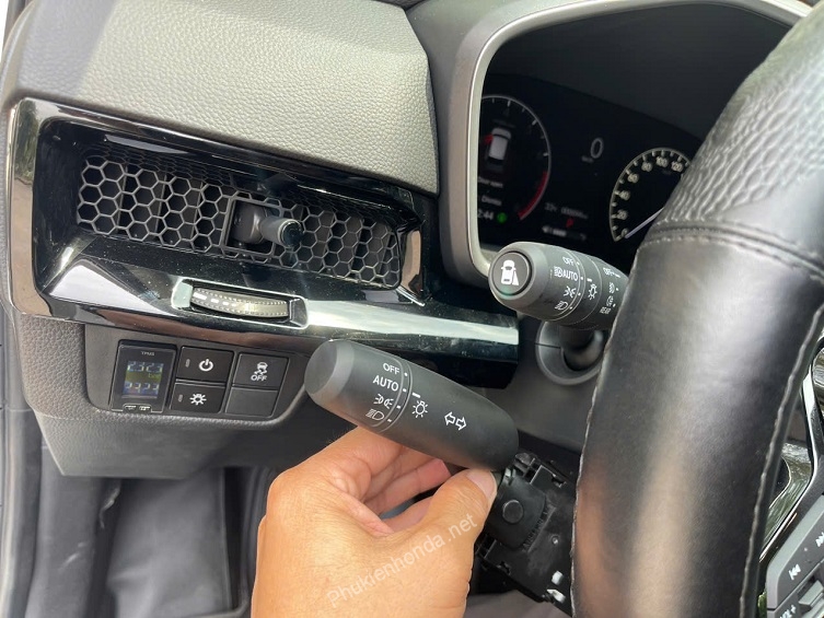 camera_lanewatch_civic_2022