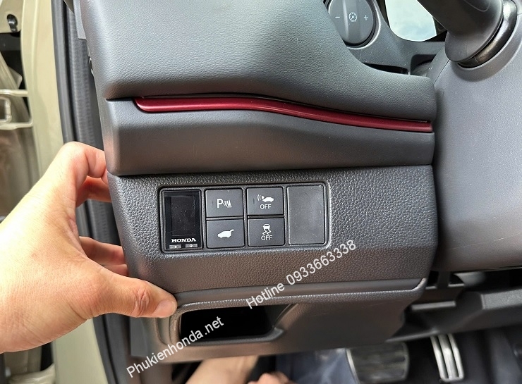 cong_tac_cam_bien_lui_honda_hrv_2025_rs