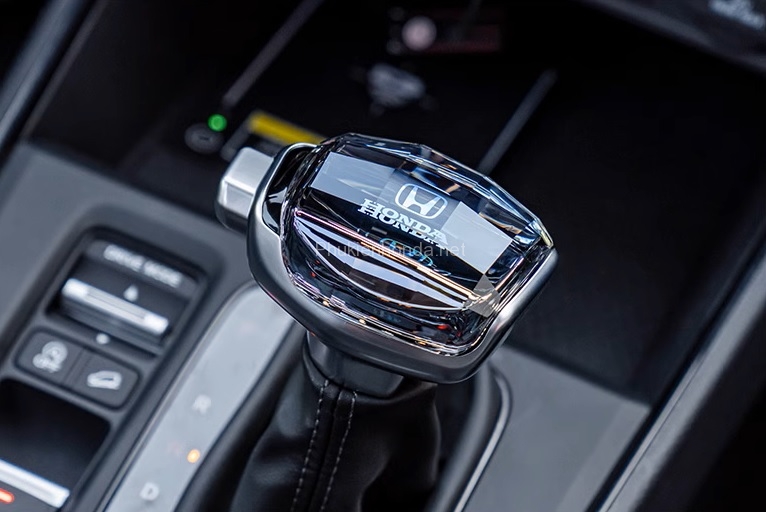 tay_nam_can_so_pha_le_honda_crv