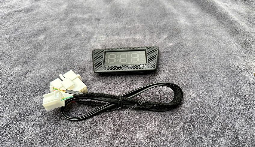 hud_kinh_lai_cho_honda_crv_2024