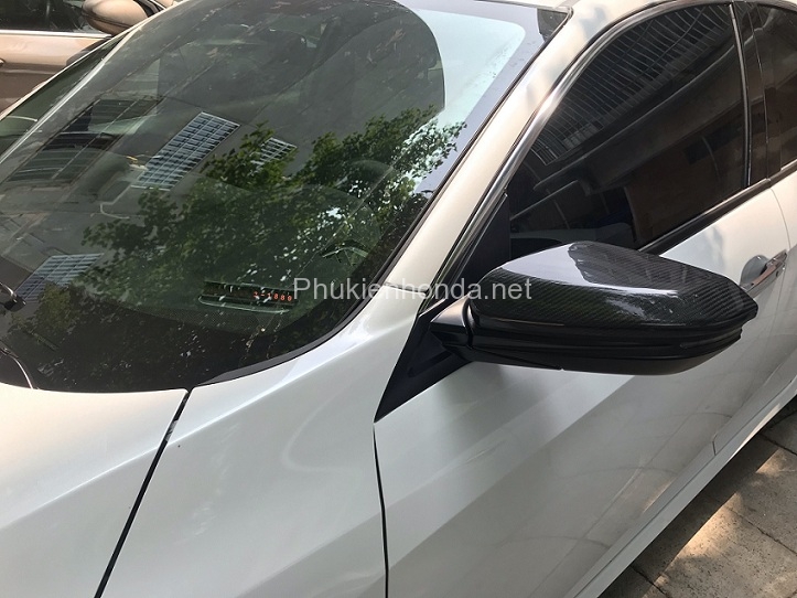 op_guong_soi_carbon_civic