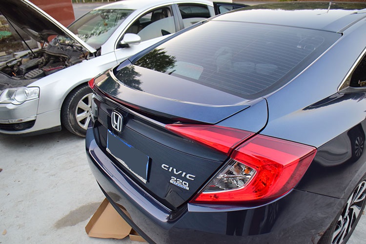canh_gio_civic_2018