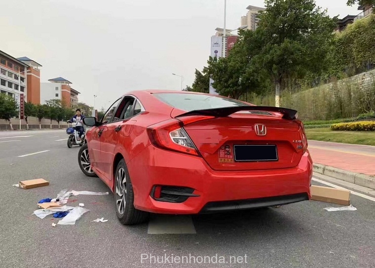 canh_luot_gio_honda_civic_2