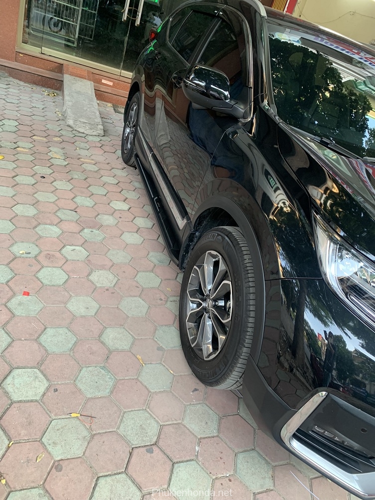 bac_len_xuong_honda_crv_4