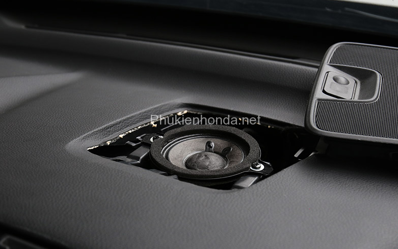 loa_trung_tam_honda_crv_2019