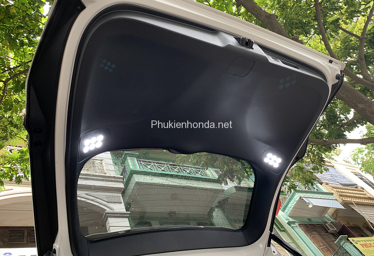 den_cop_honda_crv