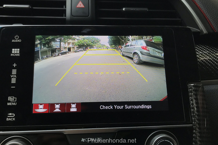 camera_truoc_honda_civic_2020