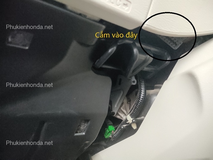 khoa_cua_tu_dong_civic