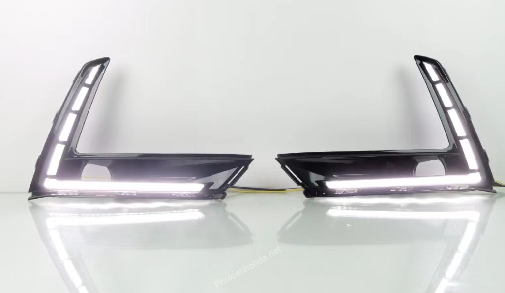 den_gam_honda_crv_2024_ban_l