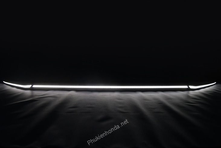 den_led_can_truoc_crv_2024