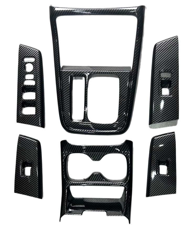 op_noi_that_carbon_crv_24