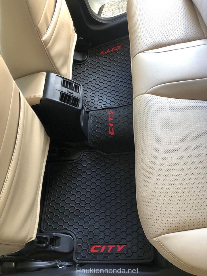 tham_lot_san_honda_city