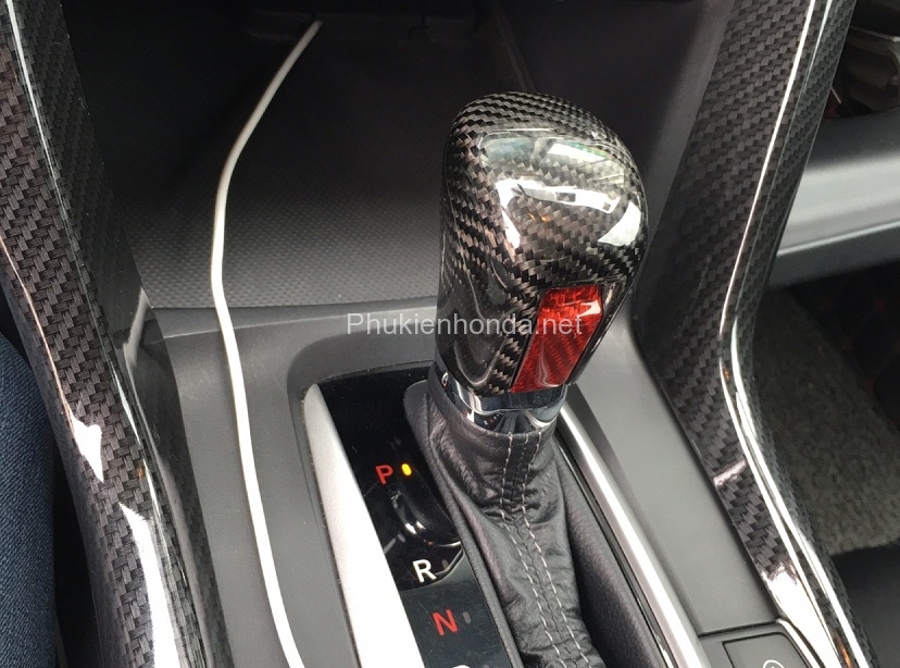 tay_nam_can_so_civic_2018_1