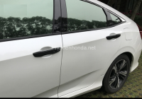 Ốp tay nắm cửa màu đen bóng cho Civic 2016-2021