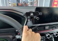 Giá treo điện thoại cho CRV 2024, 2025 (mẫu mới)