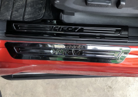 Ốp bậc chống xước 4 cửa lên xuống cho Honda HR-V