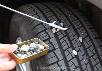 Dụng cụ làm sạch đá bám trên lốp cho CR-V