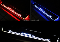 Nẹp bước chân 4 cửa có đèn LED chạy cho Honda Civic 2016-2021